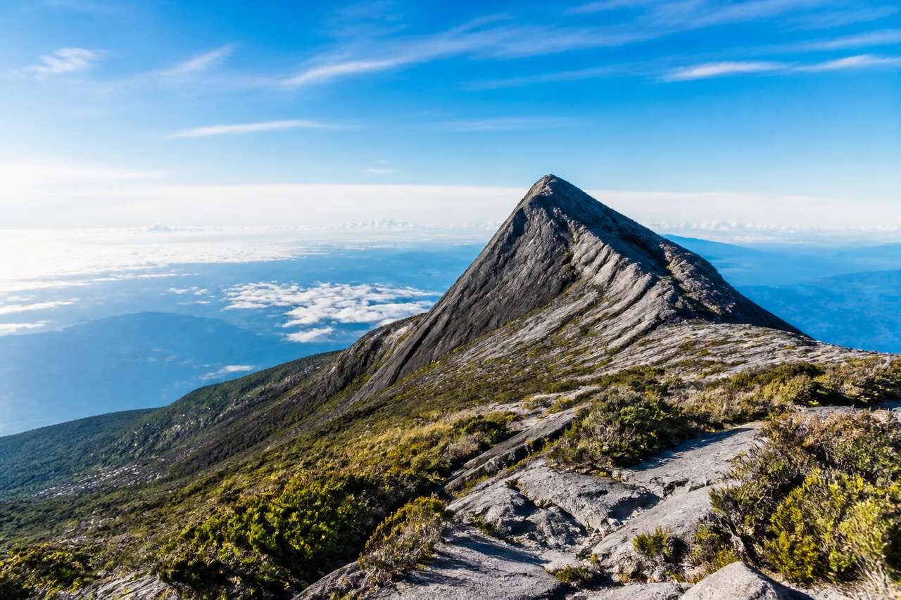 Mont Trusmadi : guide complet pour explorer le sommet de la Malaisie