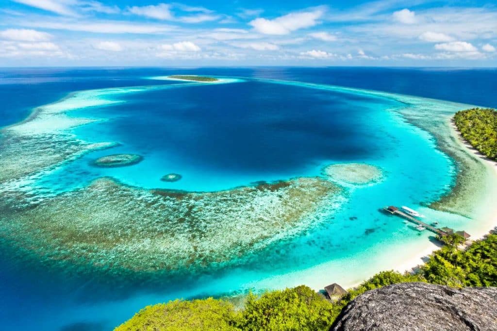 Découvrir l'île Layang-Layang en Malaisie : un paradis pour les plongeurs