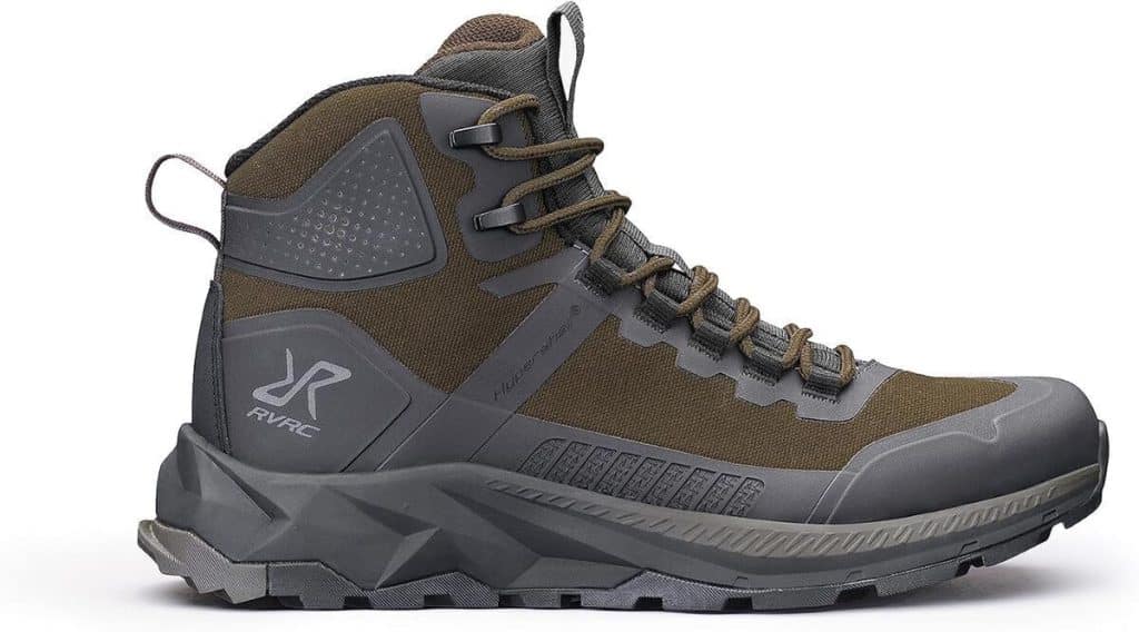 Test des bottes de randonnée imperméables RevolutionRace Phantom Trail Mid