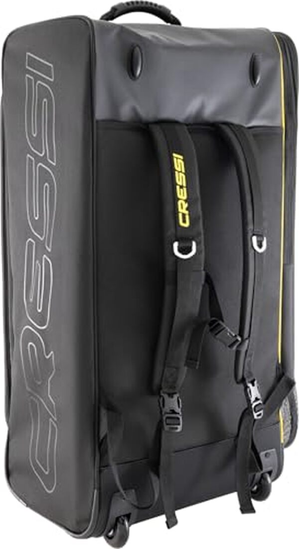 Découvrez notre test complet du sac à roulettes Moby 2 de Cressi : spacieux, durable et idéal pour vos équipements de plongée et voyages. 