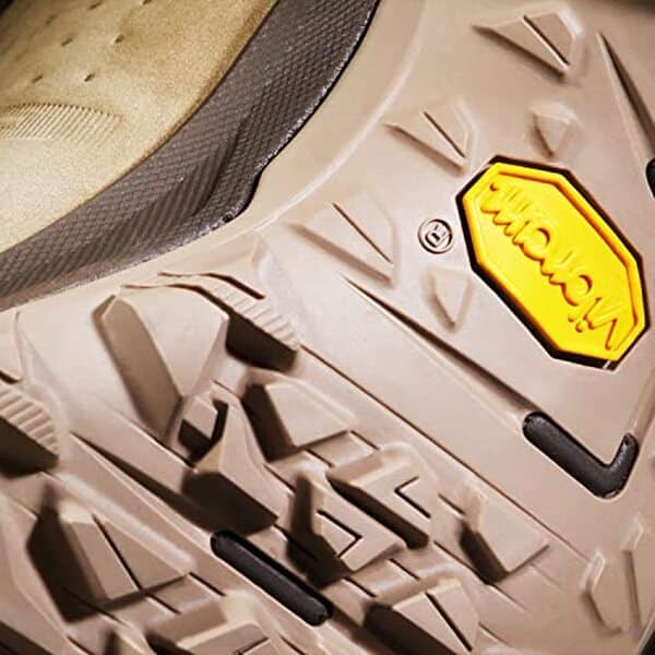 Découvrez notre avis détaillé sur les chaussures de randonnée Mammut Mercury IV Low GTX : confort, étanchéité et performance testés en conditions réelles. 